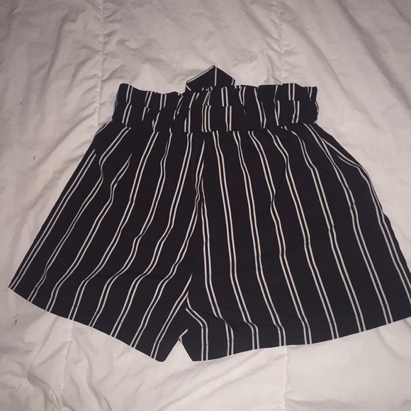 Black and White Striped Shein Paper Bag Shorts - Picture 3 of 5